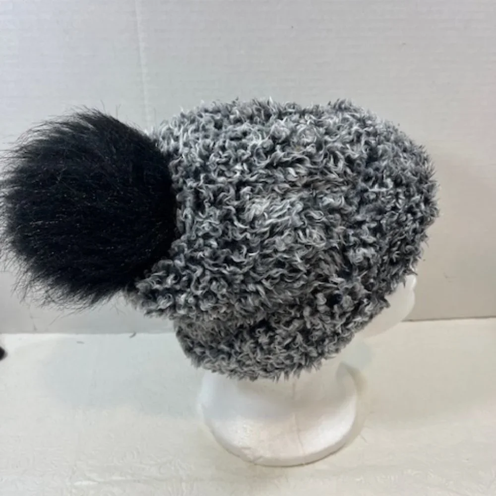 Aeropostale Black White Winter Beanie Hat Black Pom Pom Cotton Lining S/M
